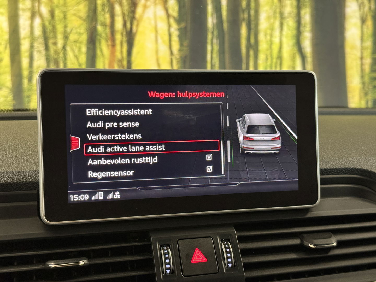 Audi Q5 3.0 TDI quattro Sport S Line Black Edition | 286 PK! | Panoramadak | Adaptieve Cruise Control | Lane Assist | Elektrische Trekhaak | Camera | DAB | Navigatie | 20" Lichtmetaal |