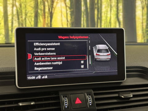 Audi Q5 3.0 TDI quattro Sport S Line Black Edition | 286 PK! | Panoramadak | Adaptieve Cruise Control | Lane Assist | Elektrische Trekhaak | Camera | DAB | Navigatie | 20" Lichtmetaal |