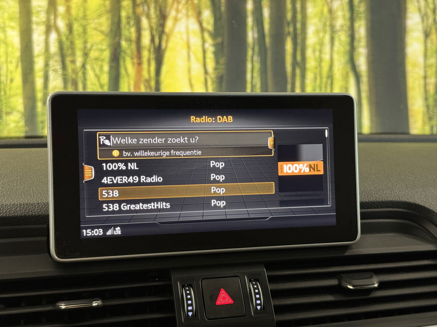 Audi Q5 3.0 TDI quattro Sport S Line Black Edition | 286 PK! | Panoramadak | Adaptieve Cruise Control | Lane Assist | Elektrische Trekhaak | Camera | DAB | Navigatie | 20" Lichtmetaal |