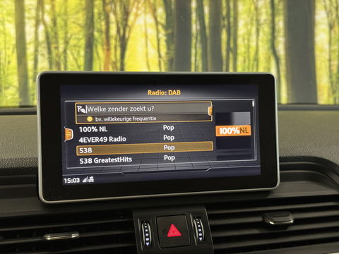 Audi Q5 3.0 TDI quattro Sport S Line Black Edition | 286 PK! | Panoramadak | Adaptieve Cruise Control | Lane Assist | Elektrische Trekhaak | Camera | DAB | Navigatie | 20" Lichtmetaal |