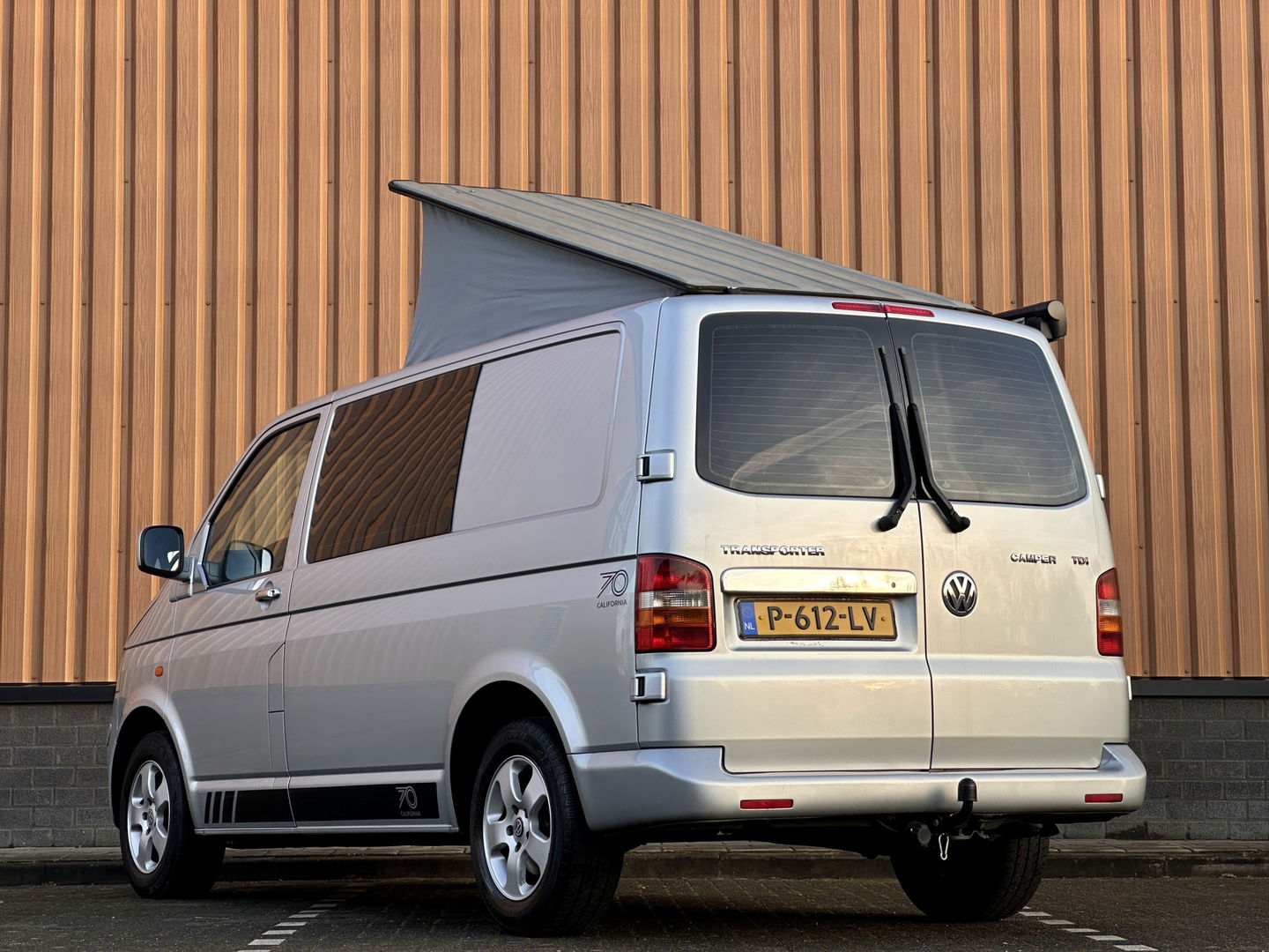 Volkswagen TRANSPORTER TDI 96 KW 1.0 DC | Unieke Camper! | Hefdak | Luifel | Bluetooth | Airconditioning | Trekhaak |