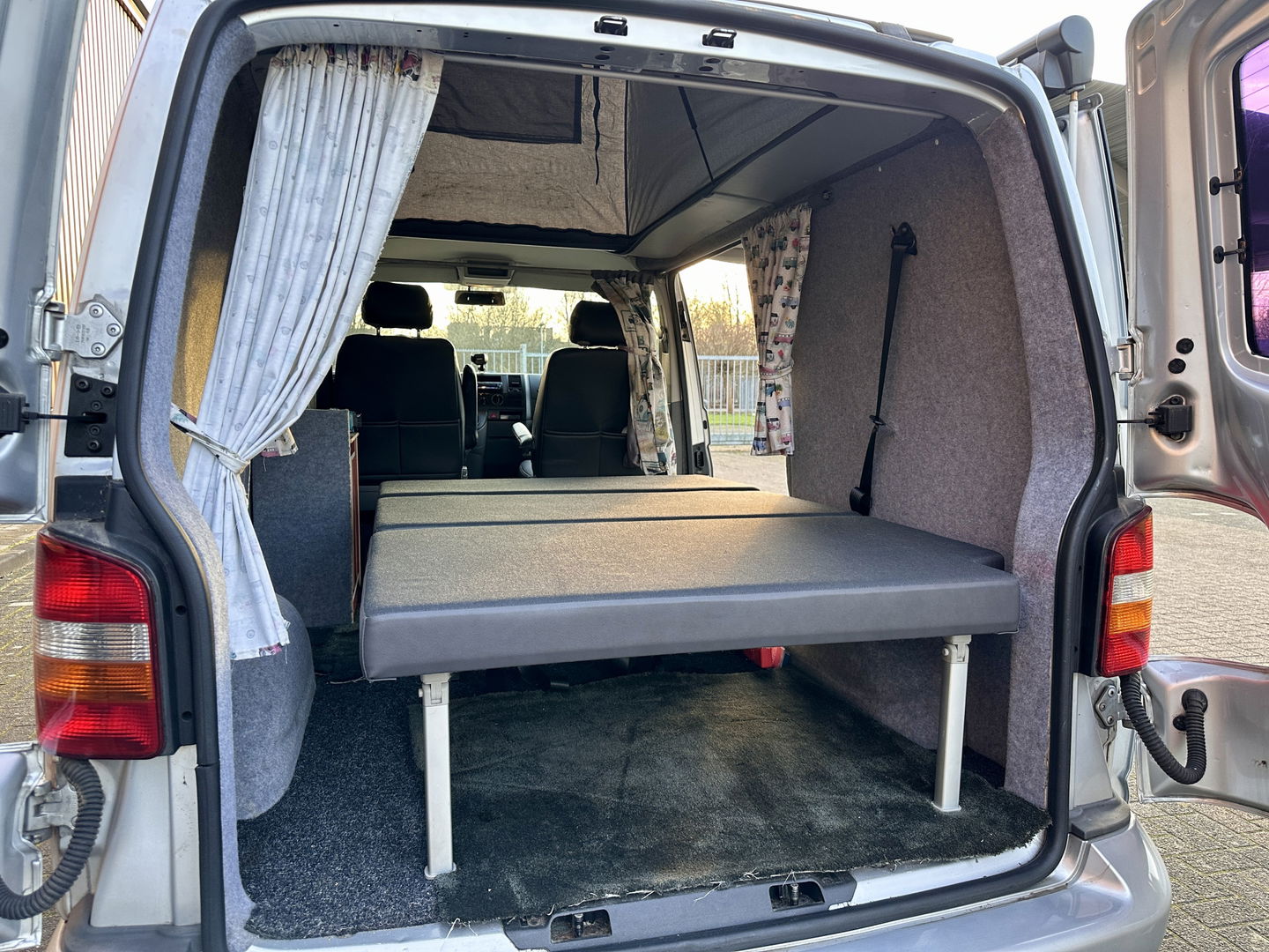 Volkswagen TRANSPORTER TDI 96 KW 1.0 DC | Unieke Camper! | Hefdak | Luifel | Bluetooth | Airconditioning | Trekhaak |