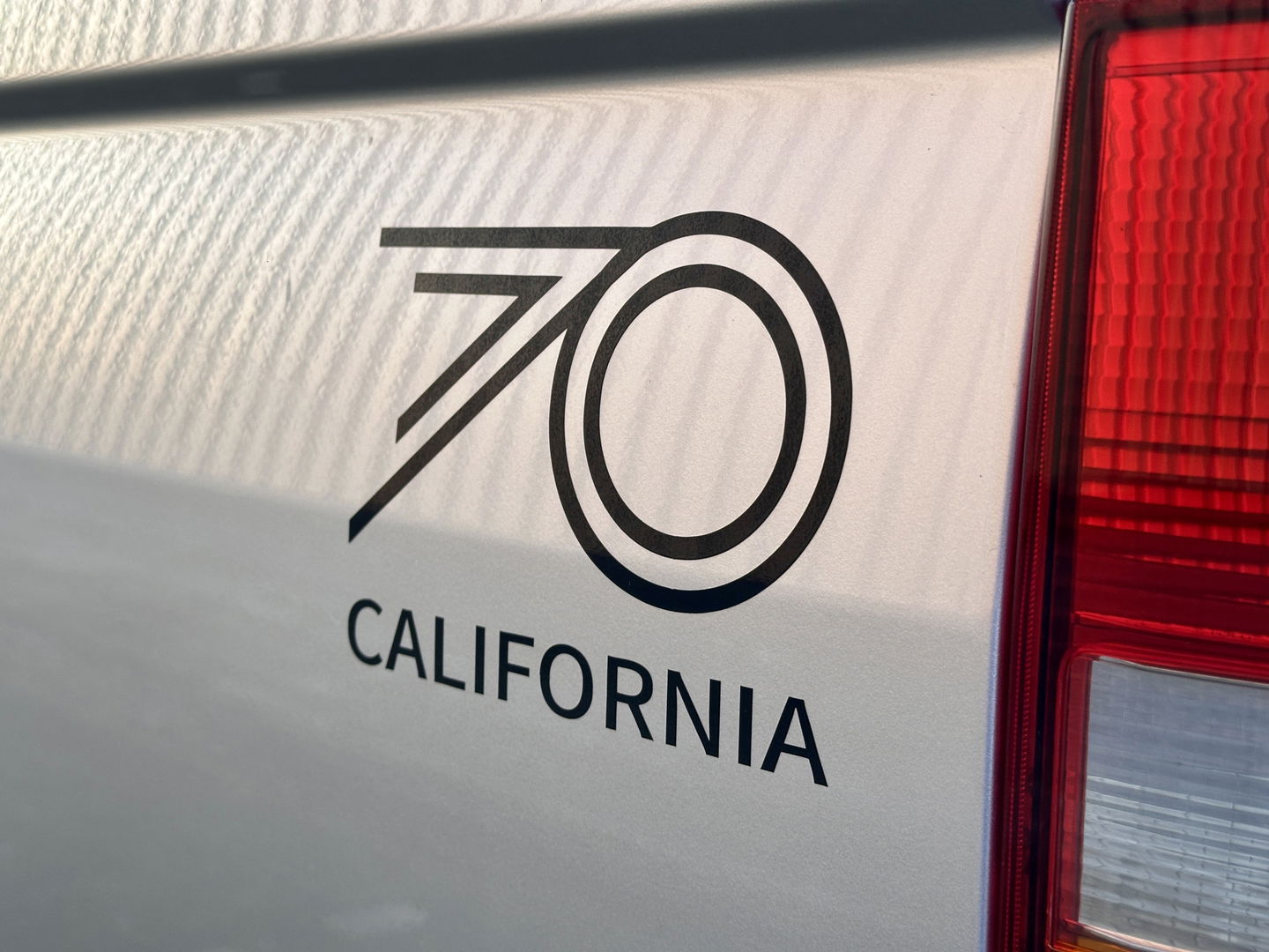 Volkswagen TRANSPORTER TDI 96 KW 1.0 DC | Unieke Camper! | Hefdak | Luifel | Bluetooth | Airconditioning | Trekhaak |