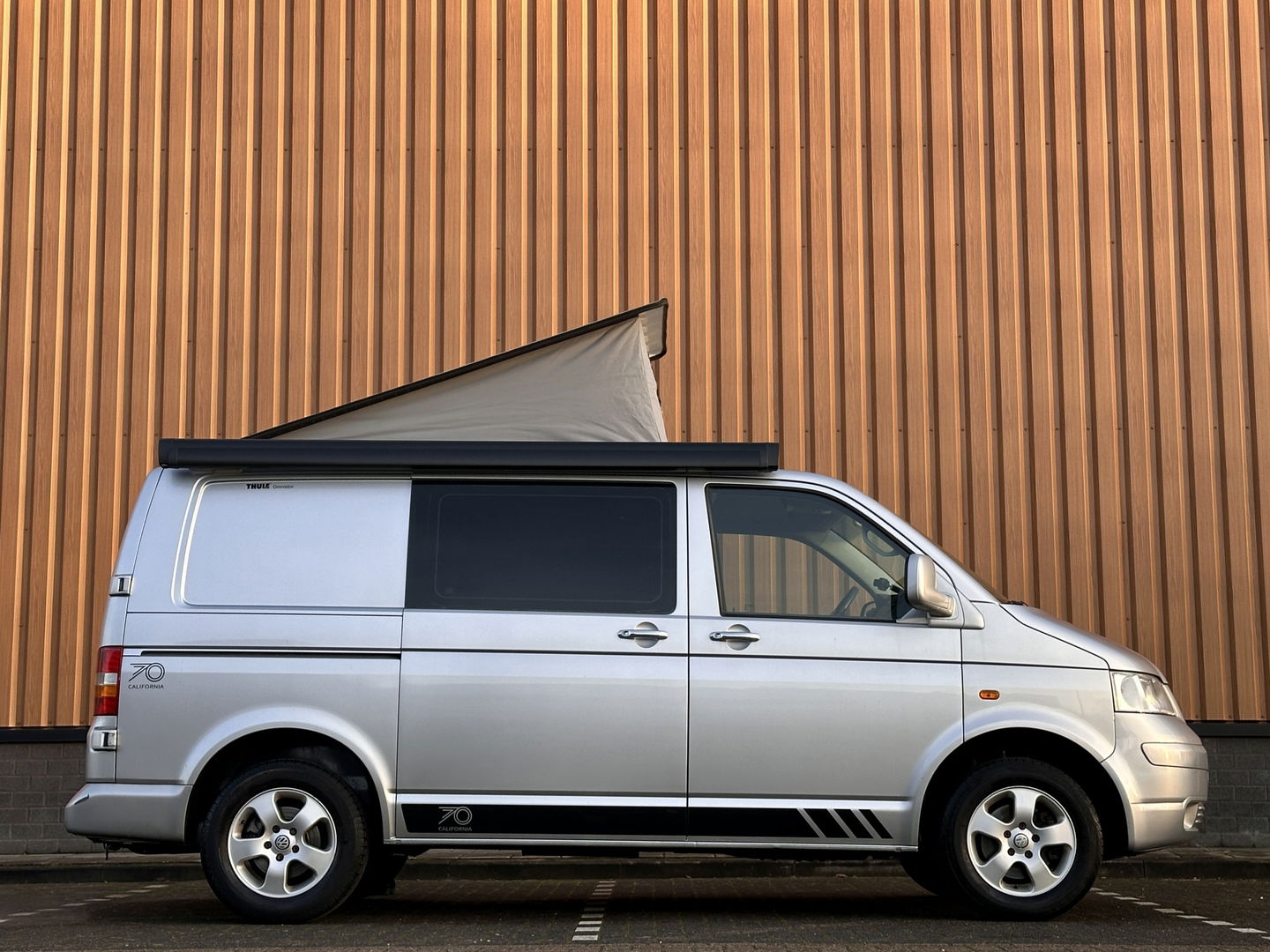 Volkswagen TRANSPORTER TDI 96 KW 1.0 DC | Unieke Camper! | Hefdak | Luifel | Bluetooth | Airconditioning | Trekhaak |