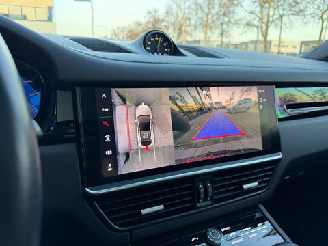 Porsche Cayenne Coupé 3.0 E-Hybrid Pano|NL-Auto|Keyless|4Wielbesturing|Approved|Bosé|462PK