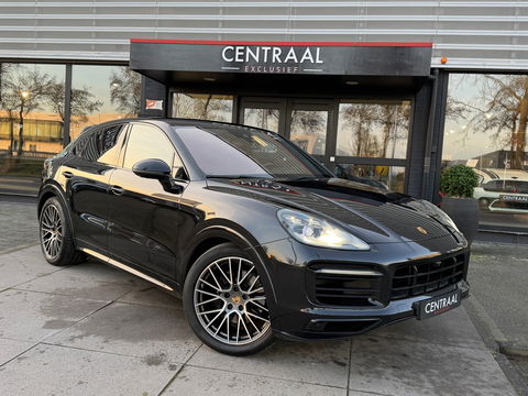 Porsche Cayenne Coupé 3.0 E-Hybrid Pano|NL-Auto|Keyless|4Wielbesturing|Approved|Bosé|462PK