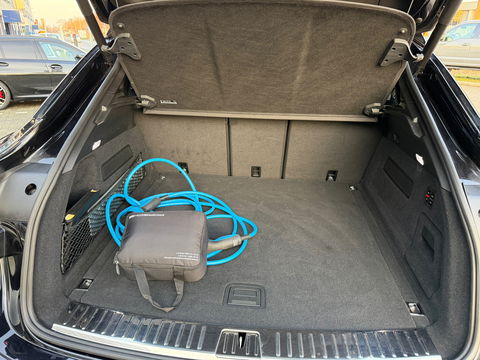 Porsche Cayenne Coupé 3.0 E-Hybrid Pano|NL-Auto|Keyless|4Wielbesturing|Approved|Bosé|462PK