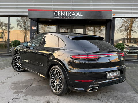 Porsche Cayenne Coupé 3.0 E-Hybrid Pano|NL-Auto|Keyless|4Wielbesturing|Approved|Bosé|462PK