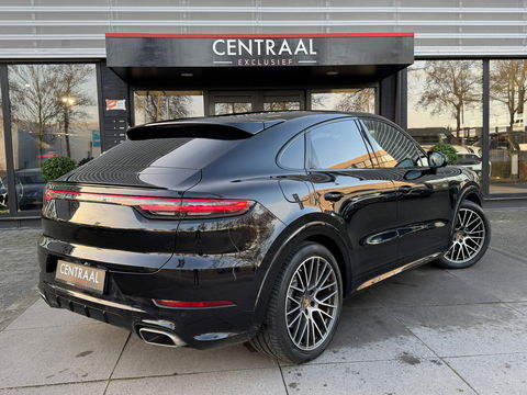 Porsche Cayenne Coupé 3.0 E-Hybrid Pano|NL-Auto|Keyless|4Wielbesturing|Approved|Bosé|462PK
