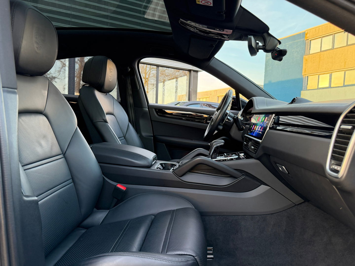 Porsche Cayenne Coupé 3.0 E-Hybrid Pano|NL-Auto|Keyless|4Wielbesturing|Approved|Bosé|462PK