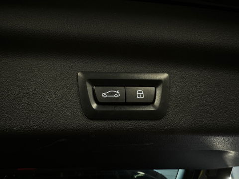 BMW X1 XDrive30e M Sport Harman/Kardon|HuD|Trekhaak|Keyless