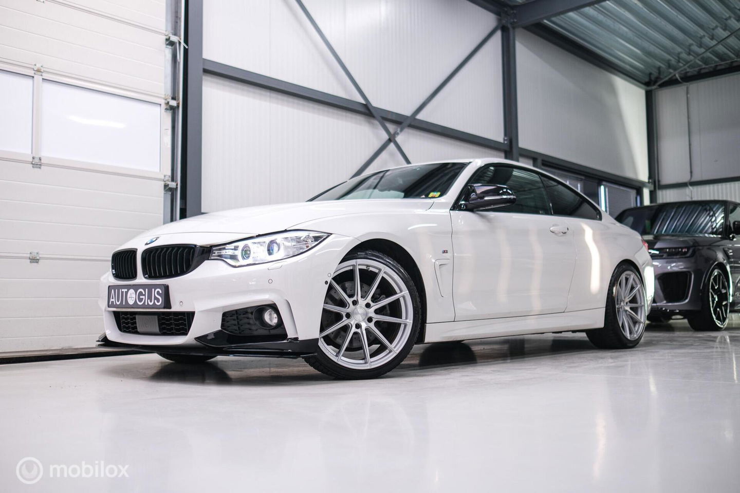 BMW 4 Serie Coupé 430i Centennial High Executive | Veel opties | Adaptive | Lane assist | Trekhaak | Leder | Stuurwiel verwarmd | Navipro |
