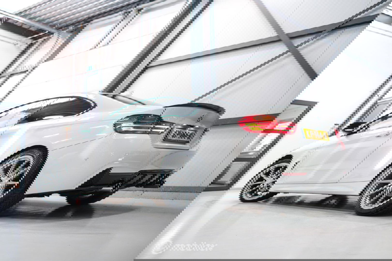 BMW 4 Serie Coupé 430i Centennial High Executive | Veel opties | Adaptive | Lane assist | Trekhaak | Leder | Stuurwiel verwarmd | Navipro |