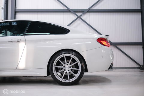 BMW 4 Serie Coupé 430i Centennial High Executive | Veel opties | Adaptive | Lane assist | Trekhaak | Leder | Stuurwiel verwarmd | Navipro |