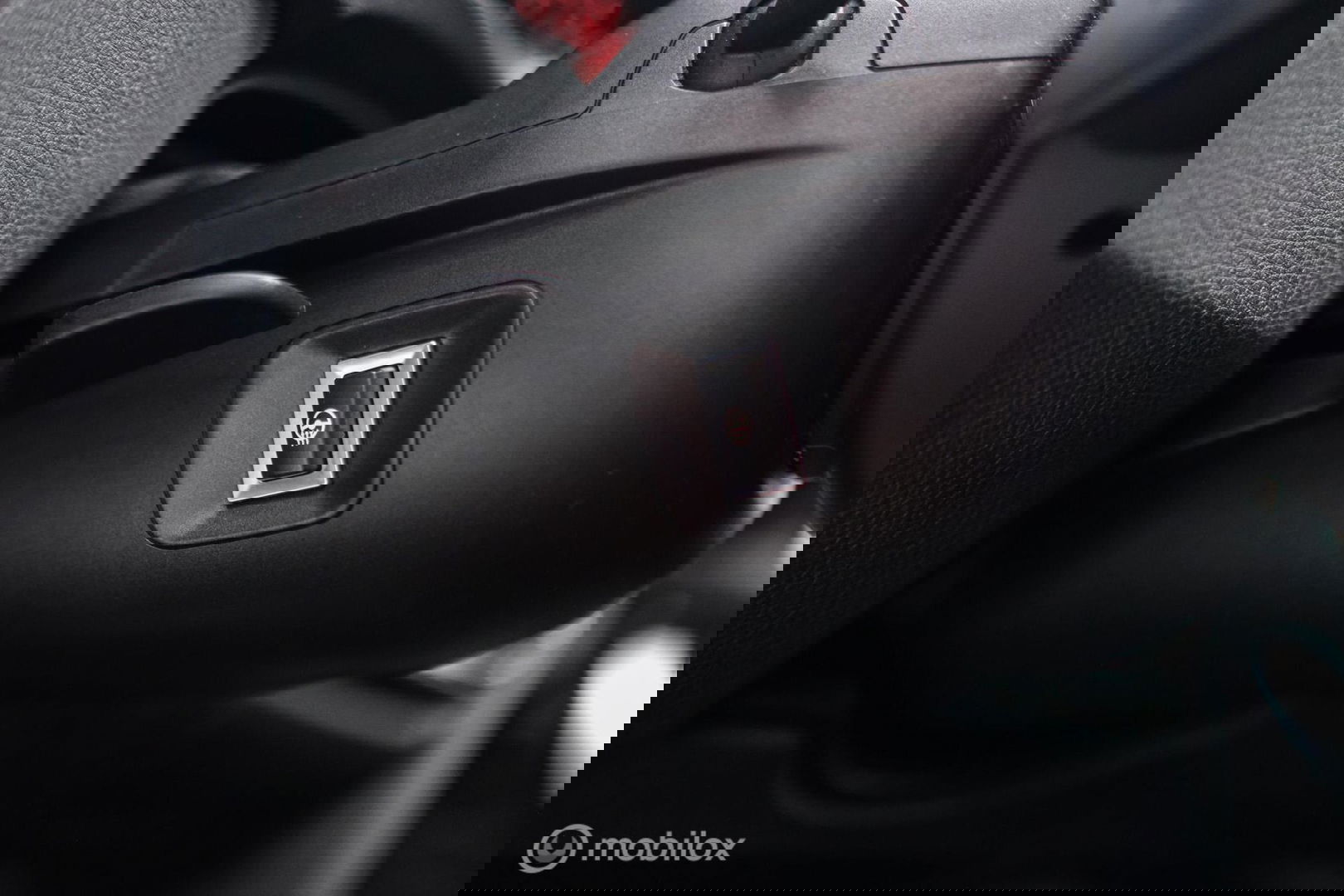 BMW 4 Serie Coupé 430i Centennial High Executive | Veel opties | Adaptive | Lane assist | Trekhaak | Leder | Stuurwiel verwarmd | Navipro |