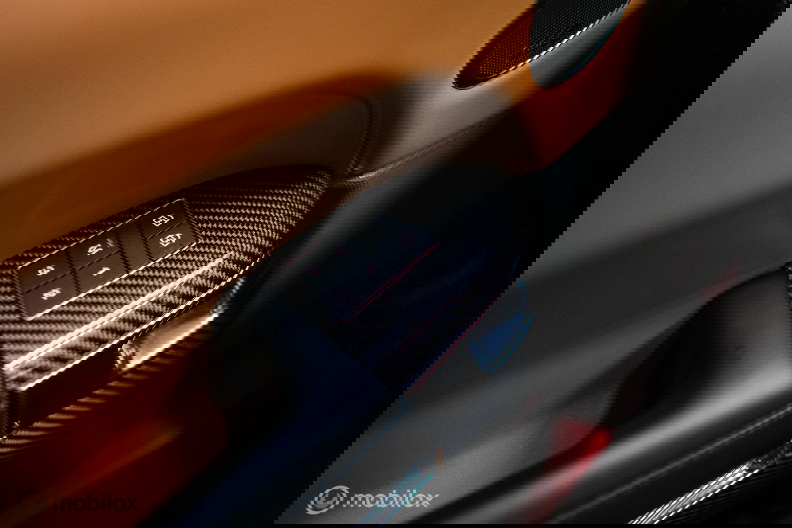 Land Rover Range Rover Sport P575 SVR Carbon Edition