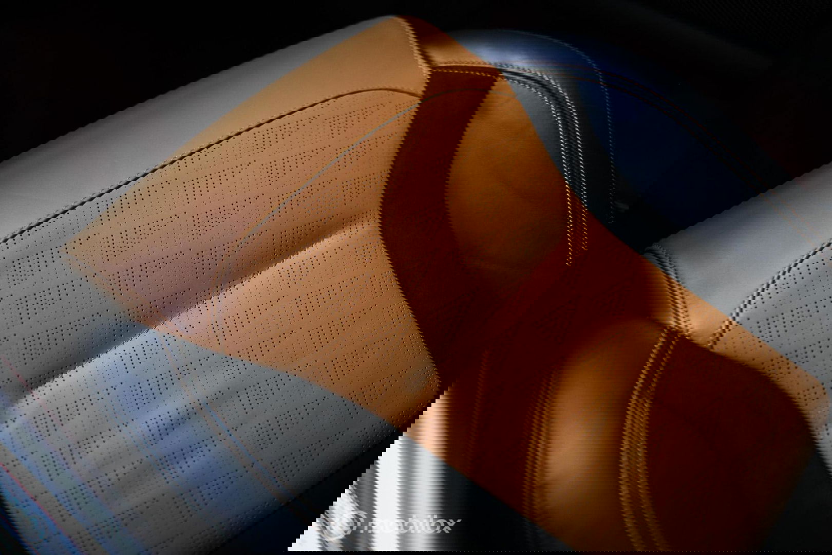 Land Rover Range Rover Sport P575 SVR Carbon Edition