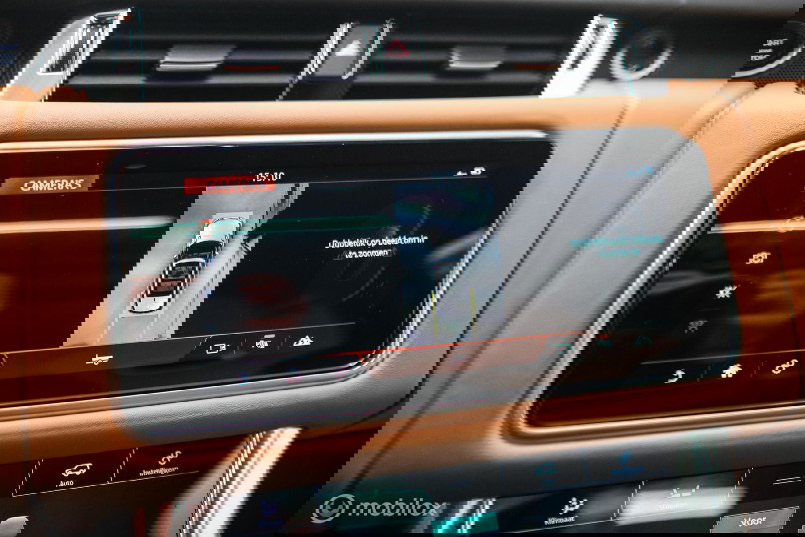 Land Rover Range Rover Sport P575 SVR Carbon Edition