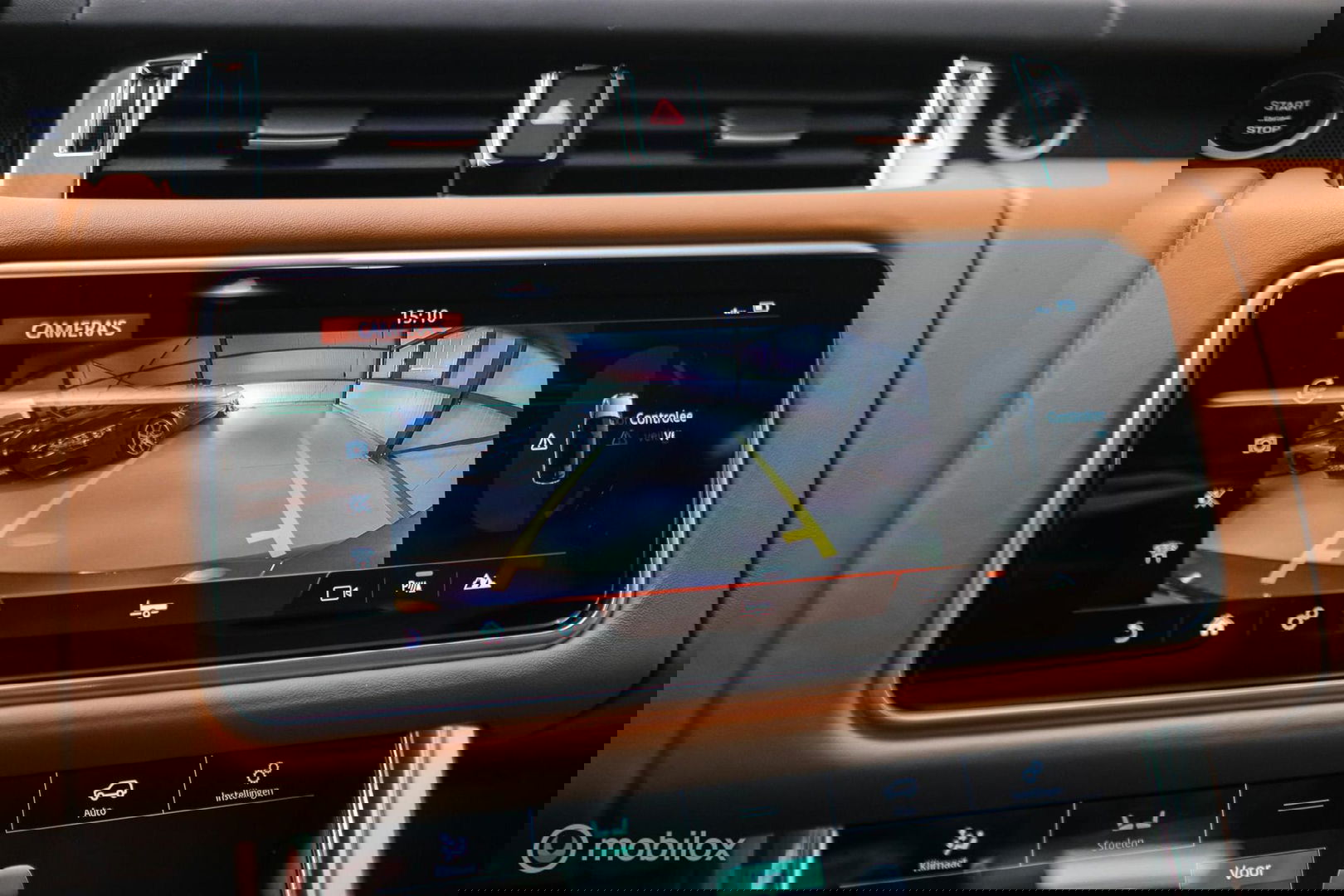 Land Rover Range Rover Sport P575 SVR Carbon Edition