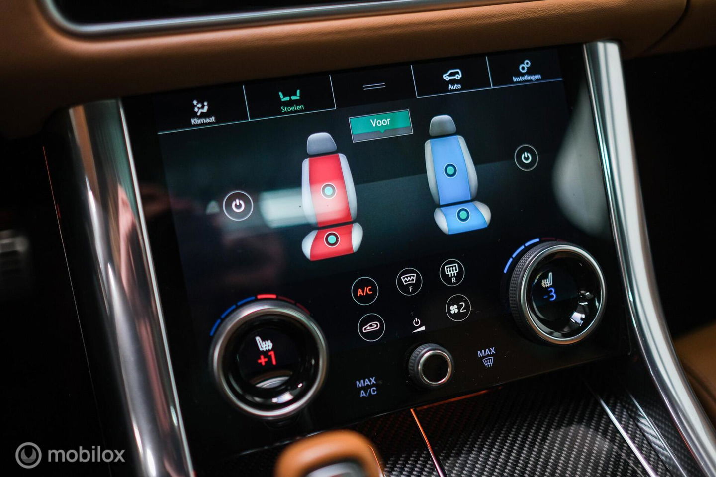 Land Rover Range Rover Sport P575 SVR Carbon Edition