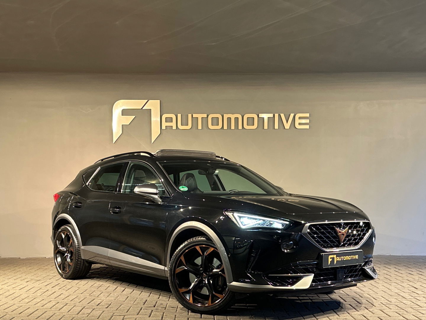 CUPRA Formentor 1.4 e-Hybrid VZ Copper Edition Pano|Memory