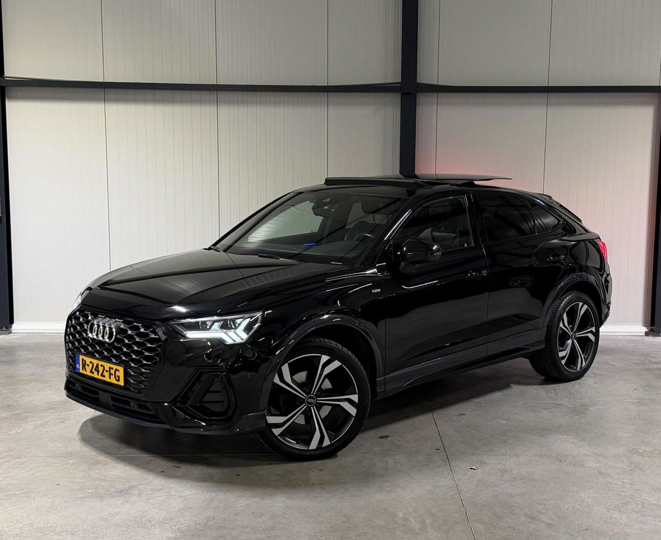 Audi Q3 Sportback 35 TFSI S-line Pano Virtual Black Optic