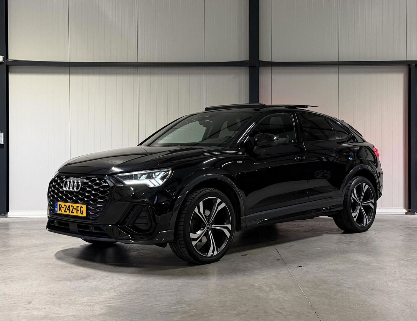 Audi Q3 Sportback 35 TFSI S-line Pano Virtual Black Optic