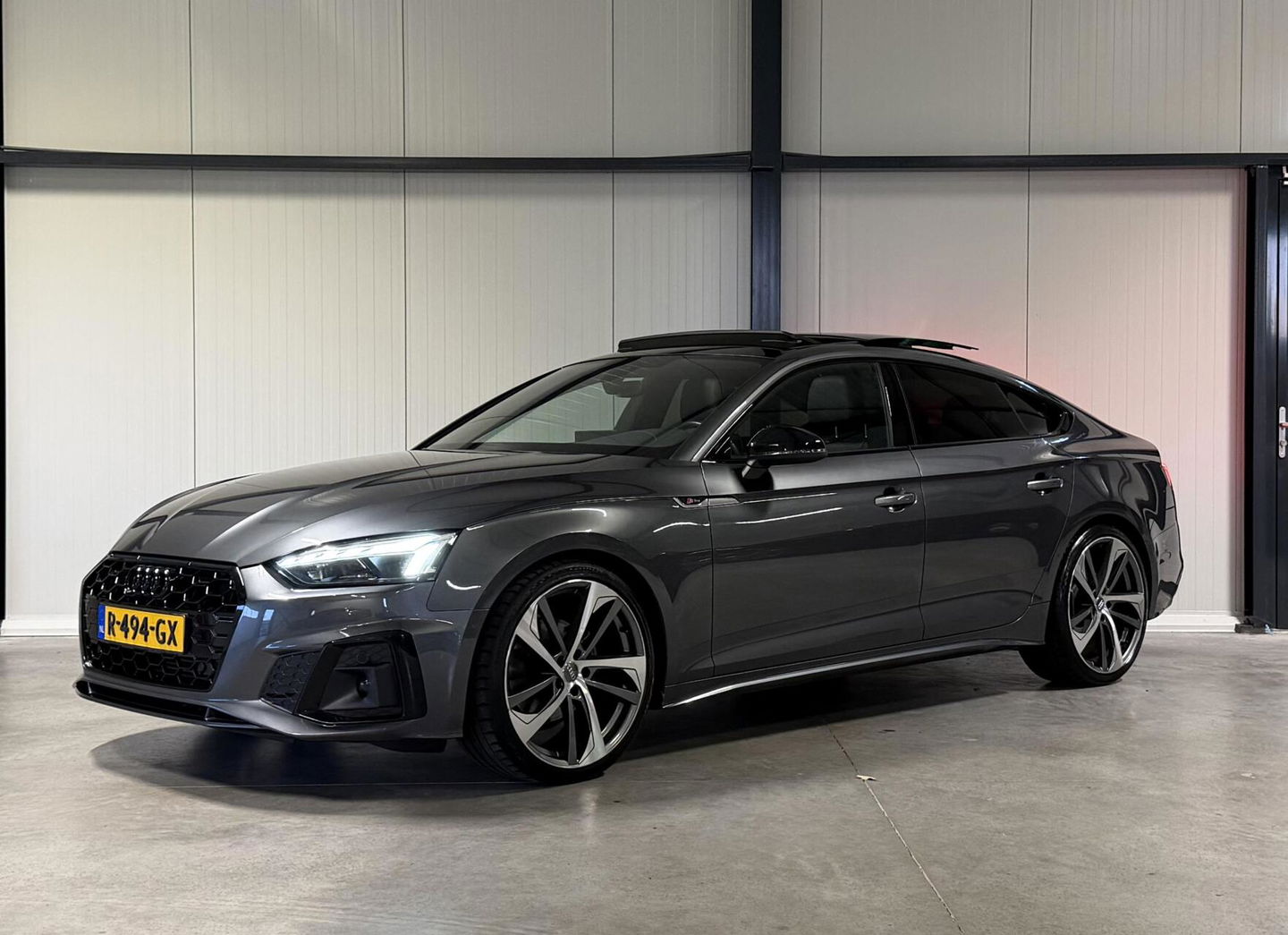 Audi A5 Sportback S-line Pano Virtual Sfeer Black optic NAP