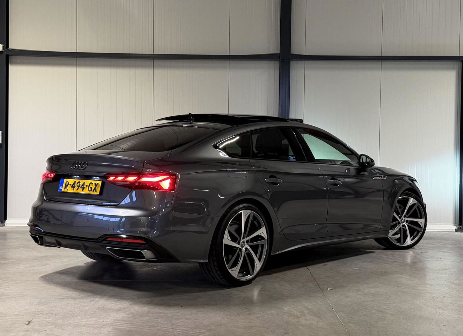 Audi A5 Sportback S-line Pano Virtual Sfeer Black optic NAP