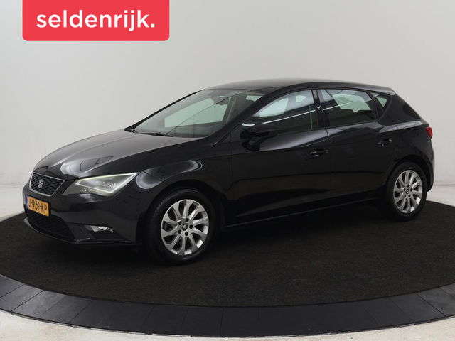 SEAT Leon - 1.2 TSI Style | Stoelverwarming | Full LED | Climate control | Cruise control | Bluetooth | Parkeerhulp | Lichtmetalen velgen