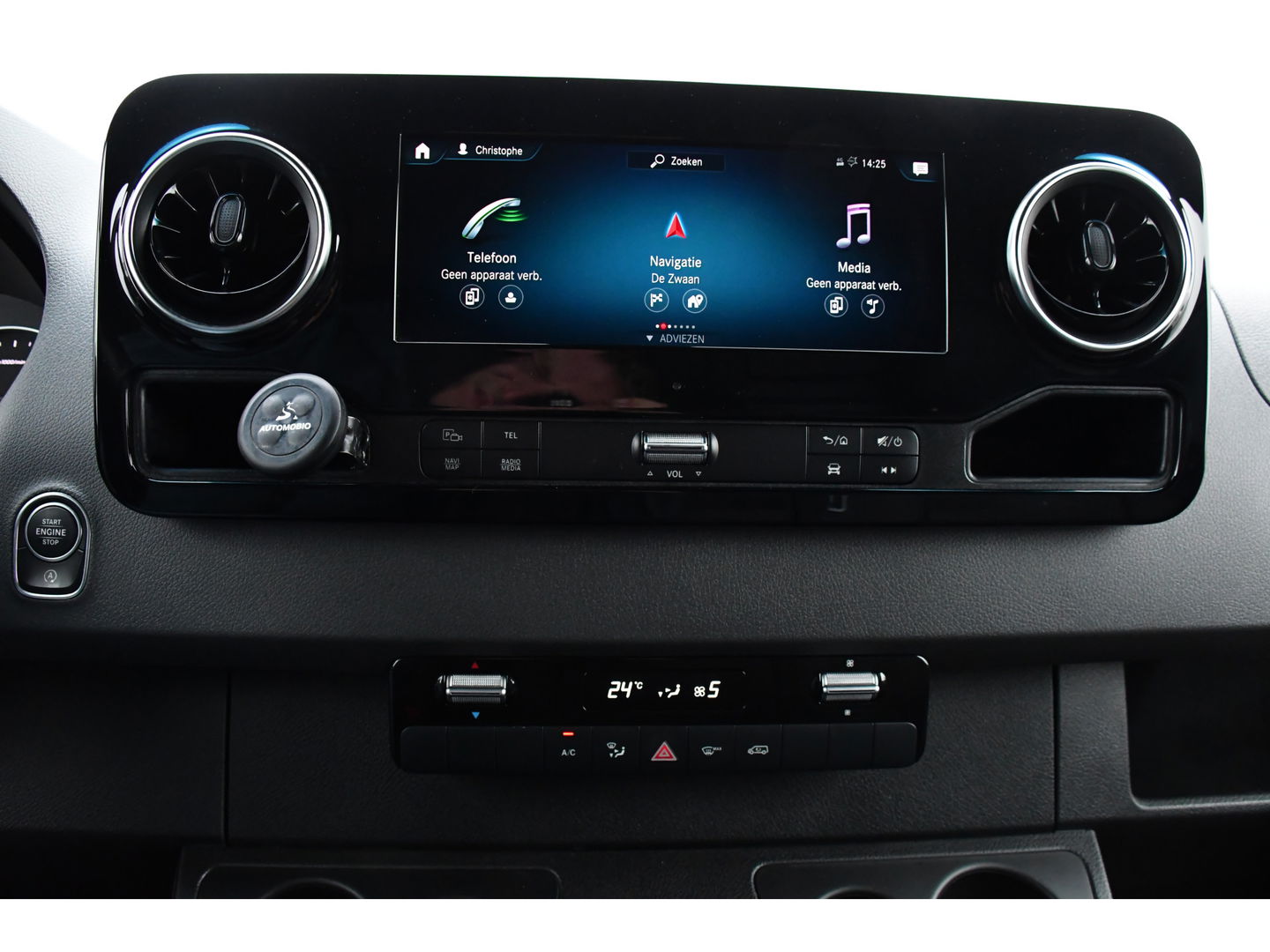 Mercedes-Benz Sprinter 319 V6 3.0 CDI L2H2 Camera, Cruise, 10,5'' Mbux, Automaat, Carplay, Multimedia, Trekhaak, Uniek!