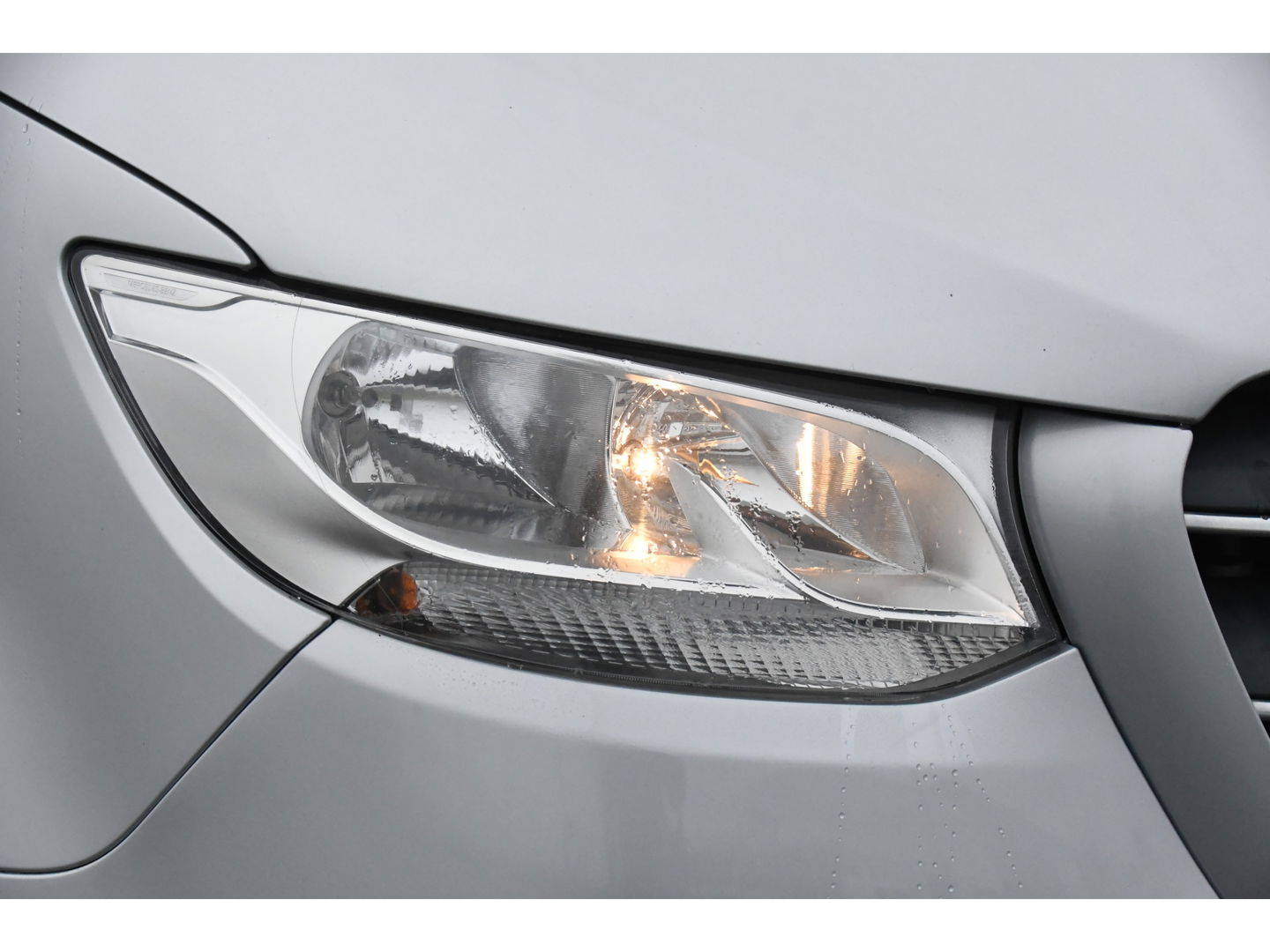 Mercedes-Benz Sprinter 319 V6 3.0 CDI L2H2 Camera, Cruise, 10,5'' Mbux, Automaat, Carplay, Multimedia, Trekhaak, Uniek!