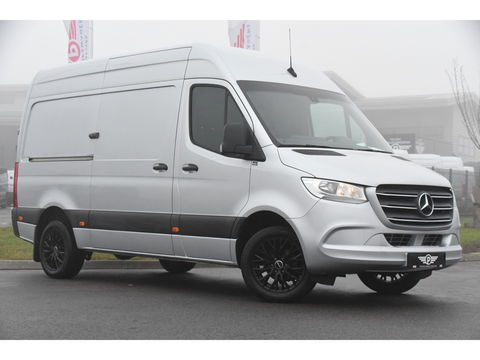 Mercedes-Benz Sprinter 319 V6 3.0 CDI L2H2 Camera, Cruise, 10,5'' Mbux, Automaat, Carplay, Multimedia, Trekhaak, Uniek!