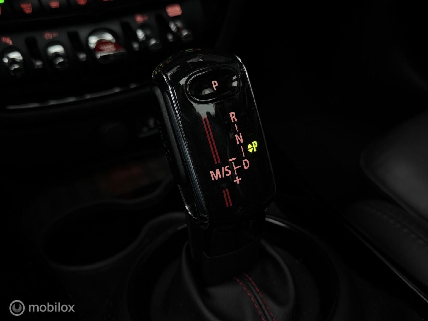 MINI Clubman 2.0 JCW ALL4 Chili | Pano | HUD | Harman Kardon