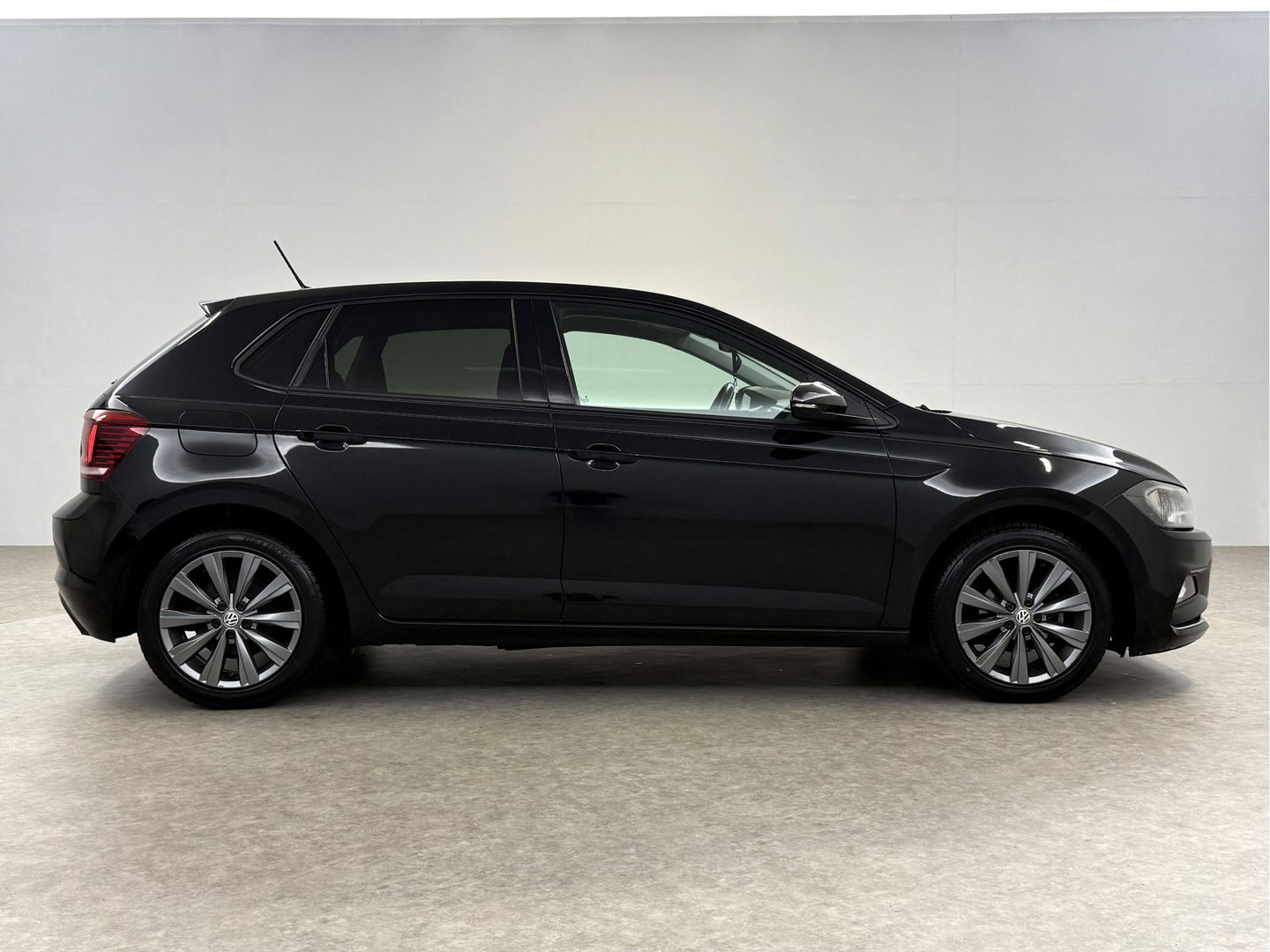 Volkswagen Polo 1.0 TSI Highline | Carplay | Adap. Cruise | Clima | LED | Parkeersens. | NAP