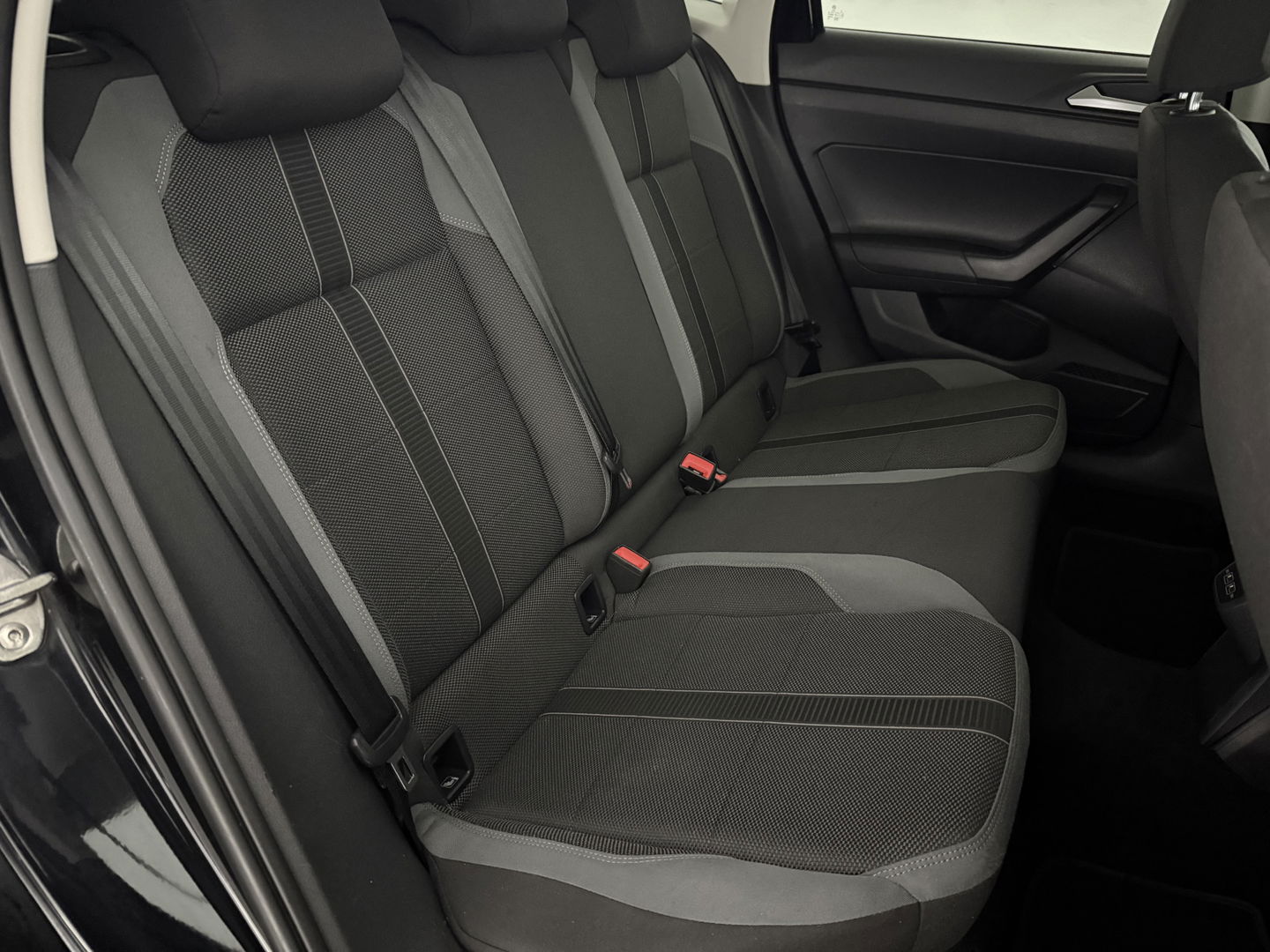 Volkswagen Polo 1.0 TSI Highline | Carplay | Adap. Cruise | Clima | LED | Parkeersens. | NAP