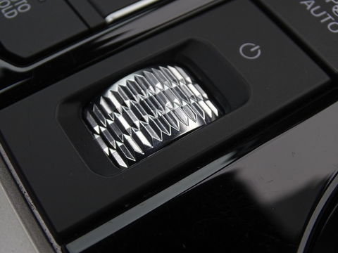 Volkswagen Touareg 3.0 TSI e-Hybrid 381PK / pano / 360° / trekhaak