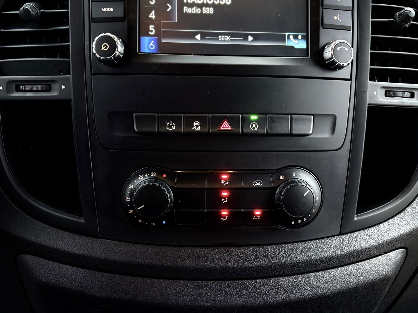 Mercedes-Benz Vito 119 CDI 190PK | LED | LMV