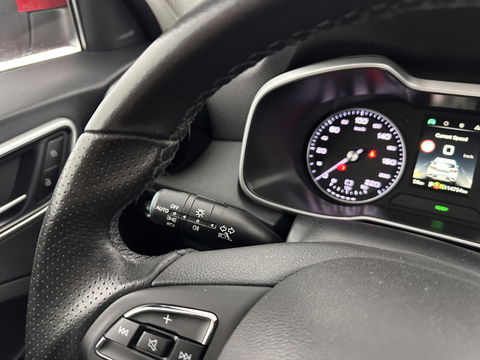 MG ZS EV Luxury 45 kWh {SOH-91%} (INCL-BTW) Aut. *PANO | LEATHER | CCS-FASTLOADER | KEYLESS | NAVI-FULLMAP | ADAPTIVE-CRUISE | CAMERA | HEATED-SPORTSEATS | CARPLAY | BLINDSPOT | DAB | LANE-ASSIST | 17''ALU*