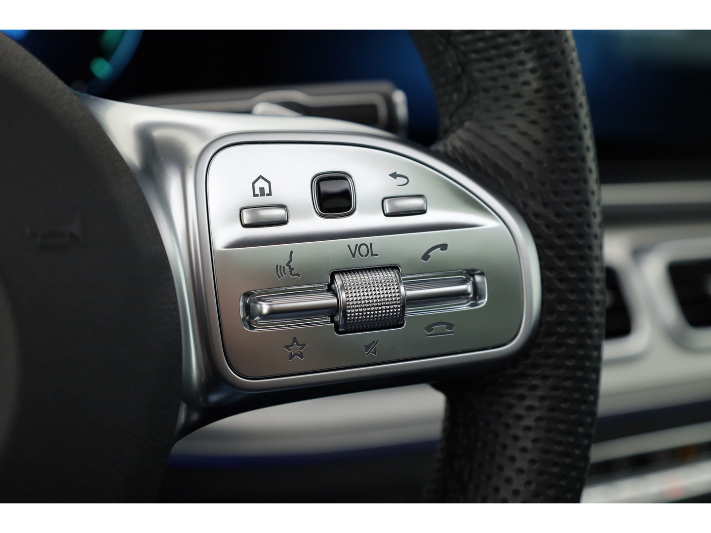 Mercedes-Benz GLE 350 e 4MATIC AMG-Line | Pano | HUD | Burmester | 21'' | 360cam | Treeplanken | Leder | Elek. Trekhaak | Memory seats | Adapt. Cruise | Keyless