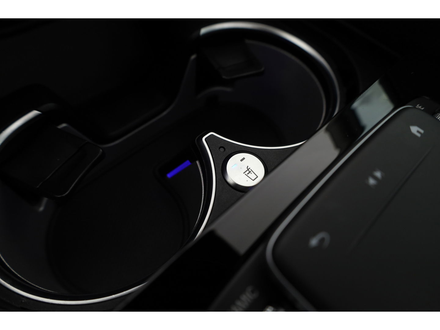 Mercedes-Benz GLE 350 e 4MATIC AMG-Line | Pano | HUD | Burmester | 21'' | 360cam | Treeplanken | Leder | Elek. Trekhaak | Memory seats | Adapt. Cruise | Keyless