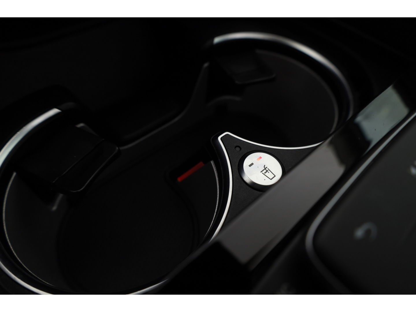 Mercedes-Benz GLE 350 e 4MATIC AMG-Line | Pano | HUD | Burmester | 21'' | 360cam | Treeplanken | Leder | Elek. Trekhaak | Memory seats | Adapt. Cruise | Keyless