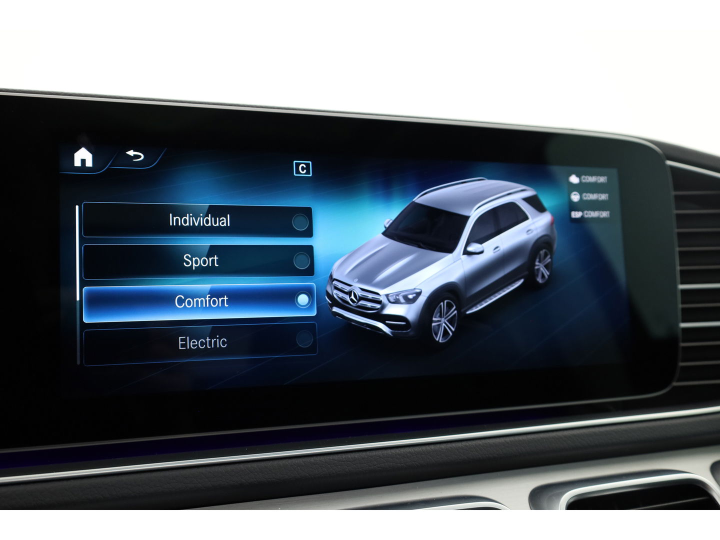 Mercedes-Benz GLE 350 e 4MATIC AMG-Line | Pano | HUD | Burmester | 21'' | 360cam | Treeplanken | Leder | Elek. Trekhaak | Memory seats | Adapt. Cruise | Keyless