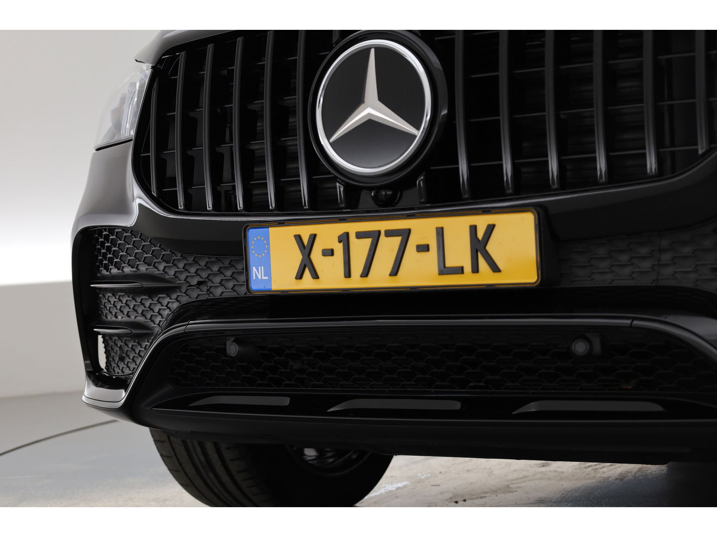 Mercedes-Benz GLE 350 e 4MATIC AMG-Line | Pano | HUD | Burmester | 21'' | 360cam | Treeplanken | Leder | Elek. Trekhaak | Memory seats | Adapt. Cruise | Keyless