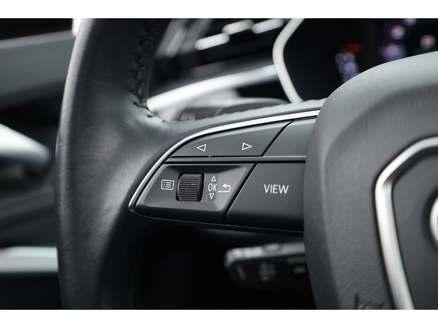 Audi Q3 Sportback 35 TFSI S Line | Pano | Bang & Olufsen | Standkachel | Camera | Adapt. Cruise | Elek. Trekhaak | Stoelverw. | Dodehoekdet. |