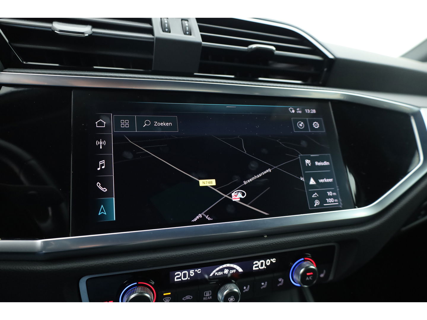 Audi Q3 Sportback 35 TFSI S Line | Pano | Bang & Olufsen | Standkachel | Camera | Adapt. Cruise | Elek. Trekhaak | Stoelverw. | Dodehoekdet. |