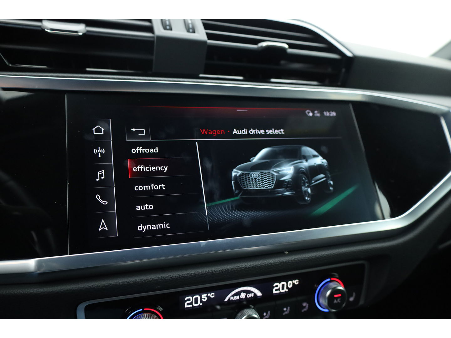 Audi Q3 Sportback 35 TFSI S Line | Pano | Bang & Olufsen | Standkachel | Camera | Adapt. Cruise | Elek. Trekhaak | Stoelverw. | Dodehoekdet. |