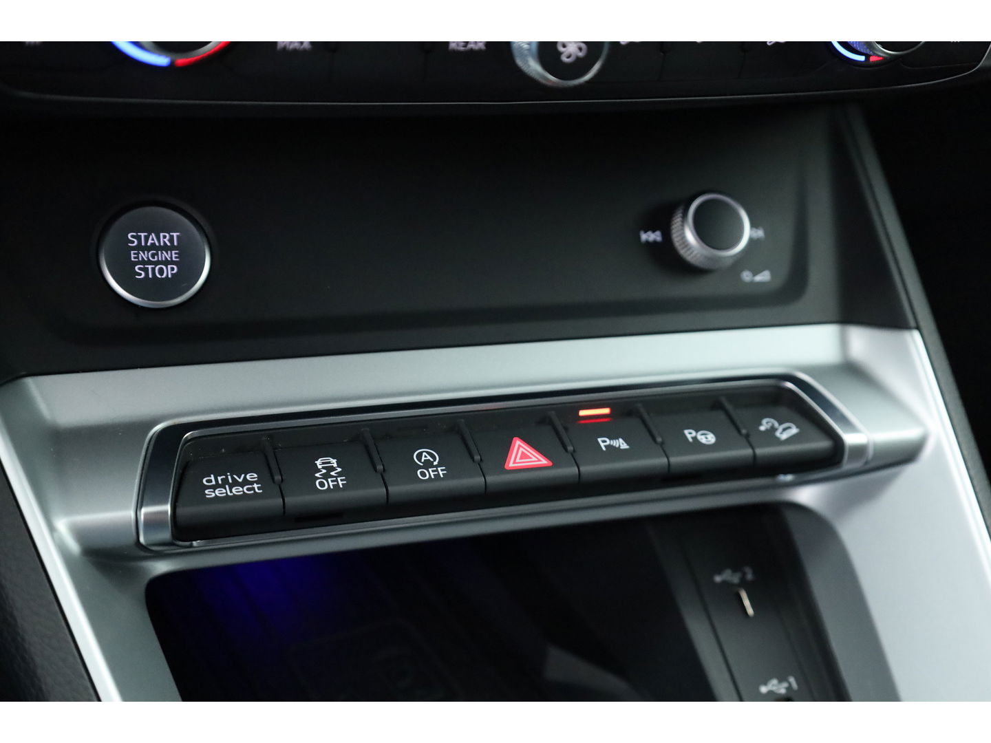 Audi Q3 Sportback 35 TFSI S Line | Pano | Bang & Olufsen | Standkachel | Camera | Adapt. Cruise | Elek. Trekhaak | Stoelverw. | Dodehoekdet. |