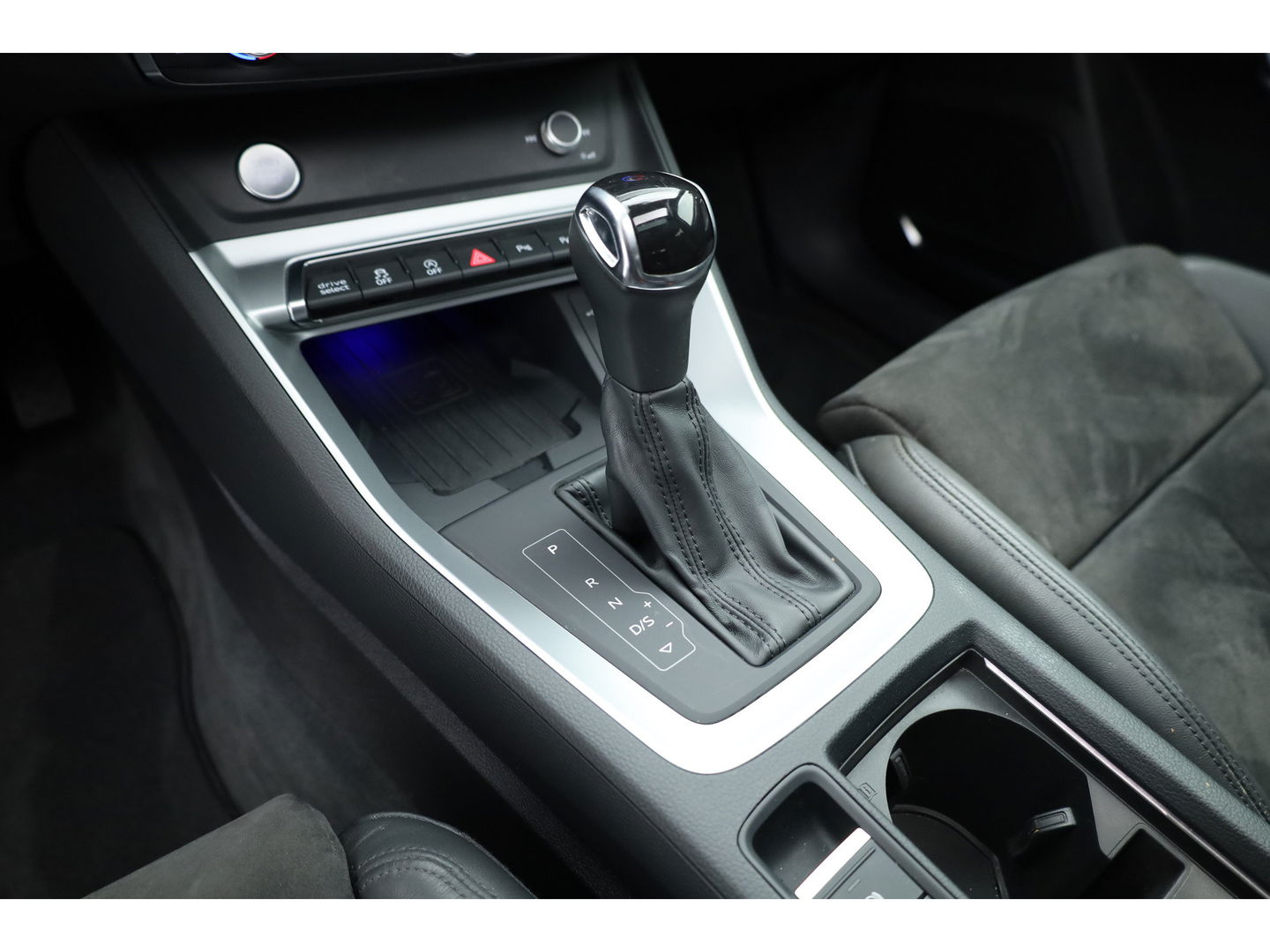 Audi Q3 Sportback 35 TFSI S Line | Pano | Bang & Olufsen | Standkachel | Camera | Adapt. Cruise | Elek. Trekhaak | Stoelverw. | Dodehoekdet. |