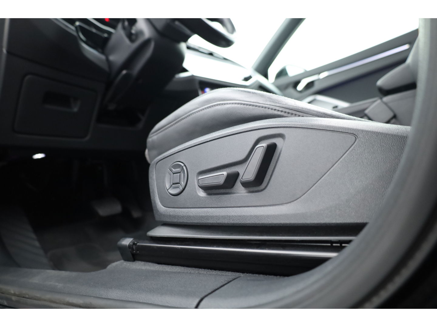 Audi Q3 Sportback 35 TFSI S Line | Pano | Bang & Olufsen | Standkachel | Camera | Adapt. Cruise | Elek. Trekhaak | Stoelverw. | Dodehoekdet. |